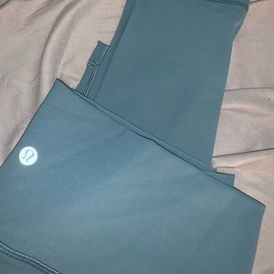 blue lululemon full leggings